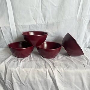 New Burgundy Tupperware Mexican Bowls Set Of 4